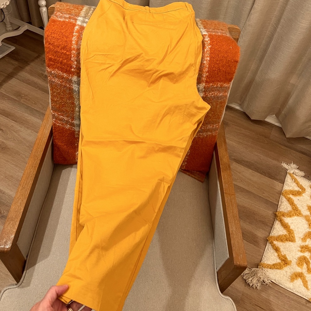 Mustard yellow Lane Bryant pants. Size 26